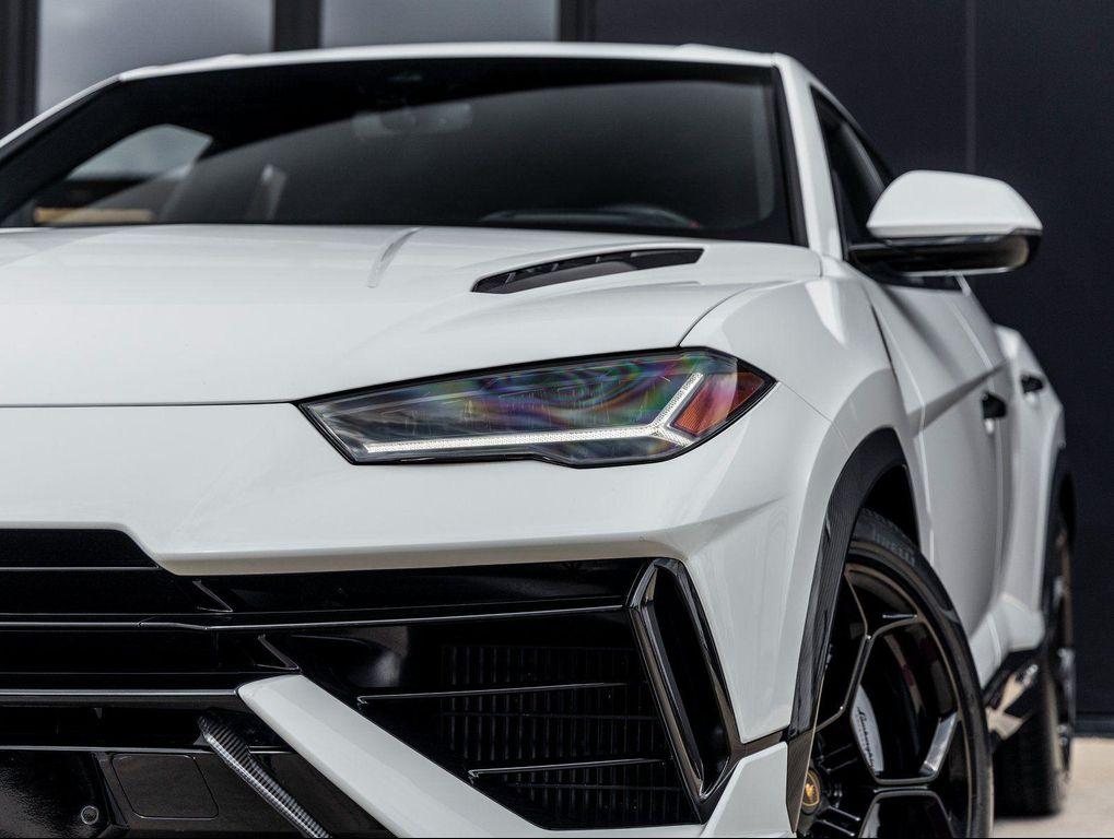 used 2024 Lamborghini Urus car, priced at $304,998