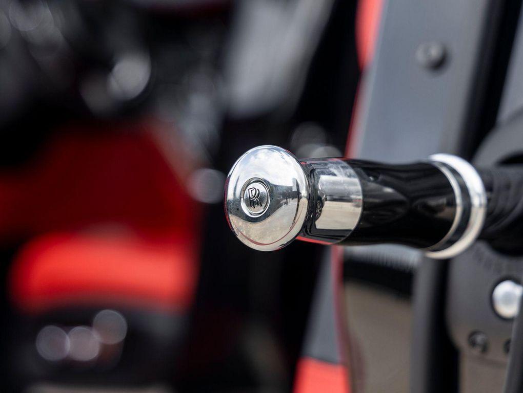 used 2021 Rolls-Royce Cullinan car, priced at $269,998