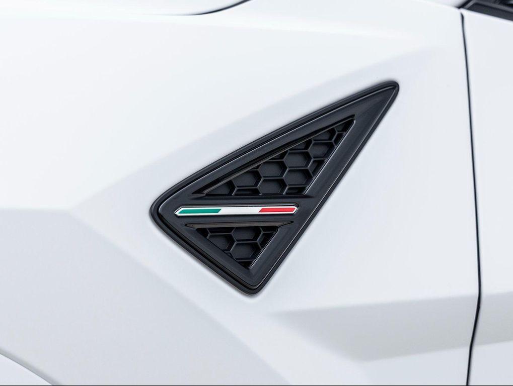 used 2025 Lamborghini Urus car, priced at $329,998