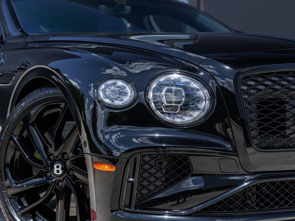 used 2025 Bentley Flying Spur car, priced at $284,998