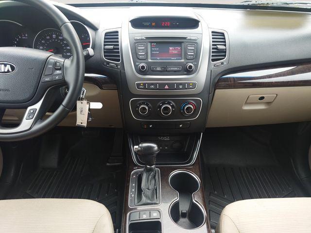 used 2015 Kia Sorento car, priced at $9,981