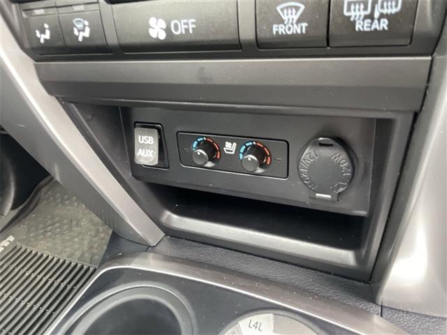 2017 Silver Toyota 4Runner