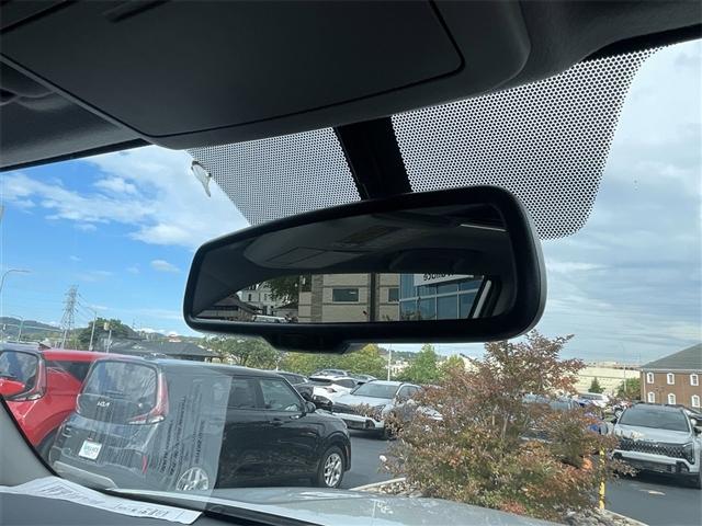 2017 Silver Toyota 4Runner