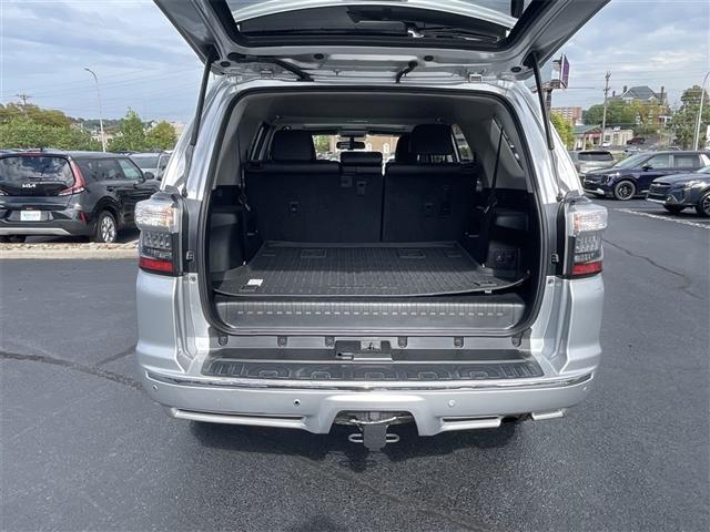 2017 Silver Toyota 4Runner