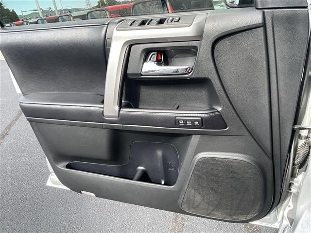 2017 Silver Toyota 4Runner