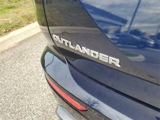 new 2026 Mitsubishi Outlander car, priced at $40,480