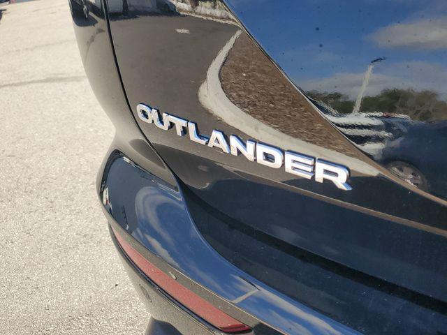 new 2026 Mitsubishi Outlander car, priced at $32,810