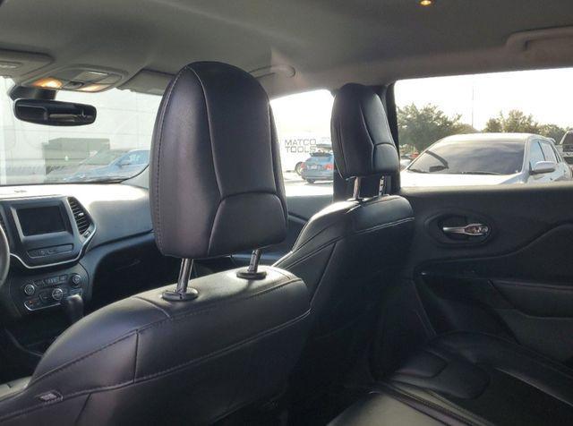 used 2020 Jeep Cherokee car, priced at $13,988