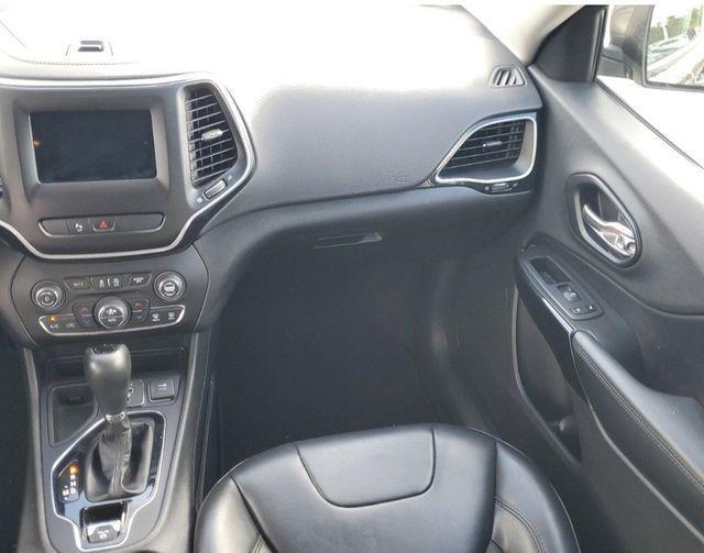 used 2020 Jeep Cherokee car, priced at $13,988