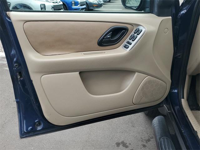 used 2003 Ford Escape car, priced at $2,988