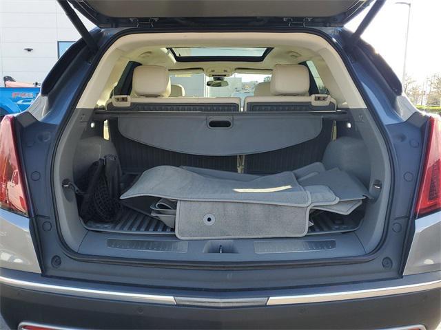 used 2021 Cadillac XT5 car, priced at $25,555