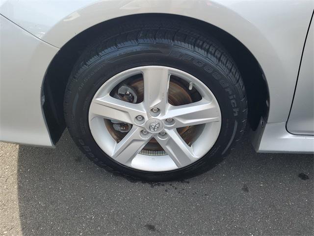 used 2014 Toyota Camry car, priced at $7,555
