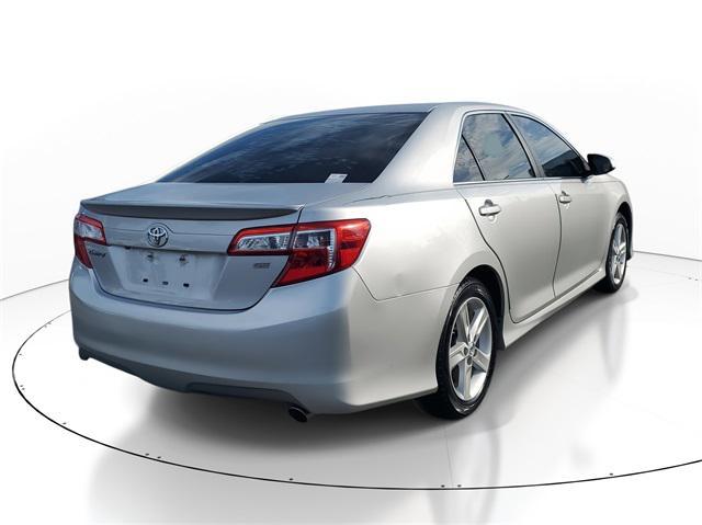 used 2014 Toyota Camry car, priced at $7,555