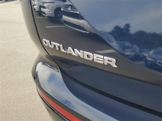 new 2025 Mitsubishi Outlander car, priced at $36,430