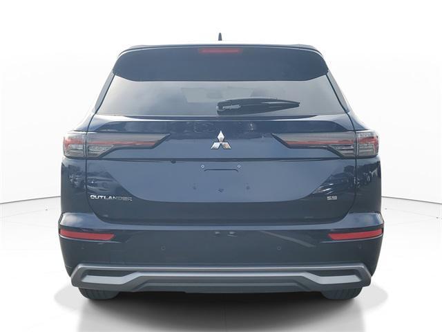 new 2025 Mitsubishi Outlander car, priced at $36,430
