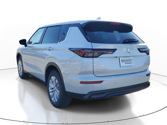 new 2026 Mitsubishi Outlander car, priced at $33,405