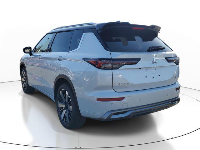 new 2026 Mitsubishi Outlander car, priced at $454,350