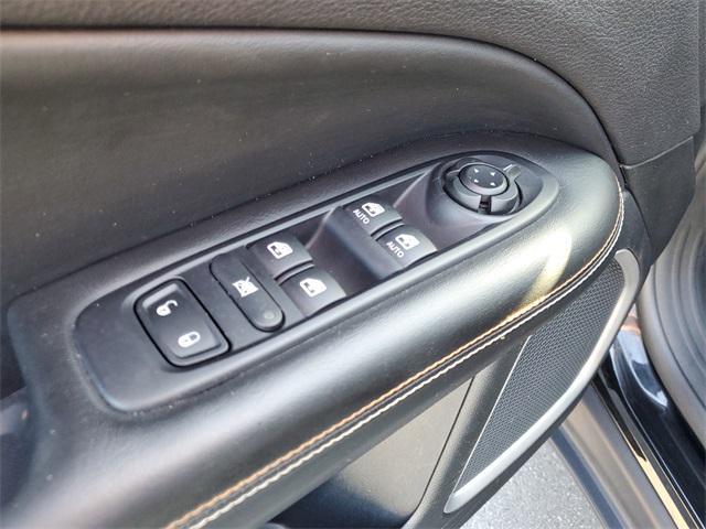 used 2019 Jeep Compass car, priced at $12,555