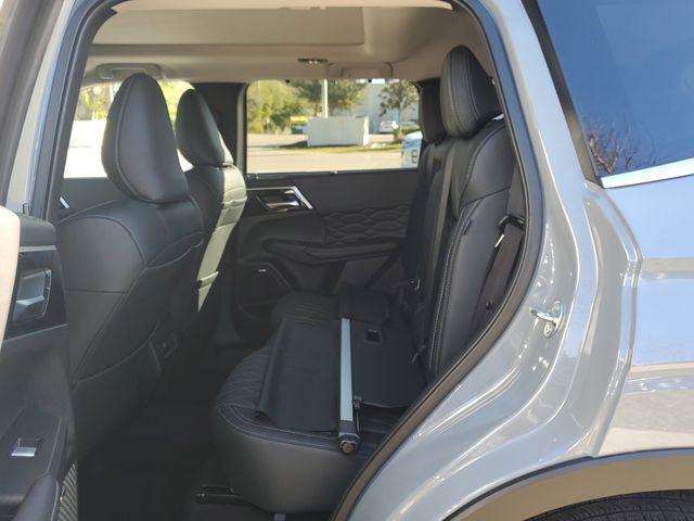 new 2026 Mitsubishi Outlander car, priced at $42,240