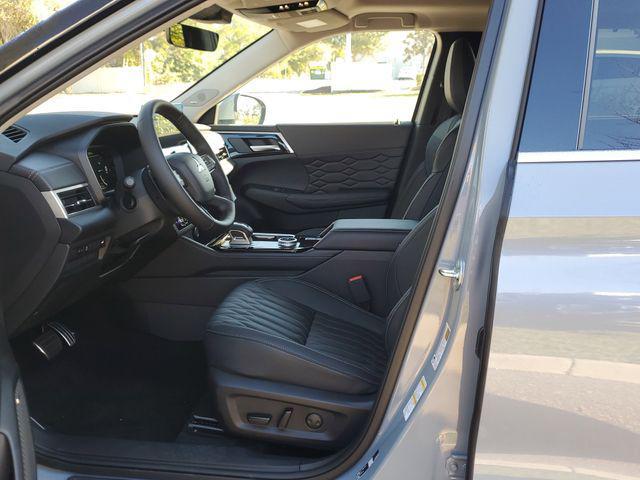 new 2026 Mitsubishi Outlander car, priced at $42,240