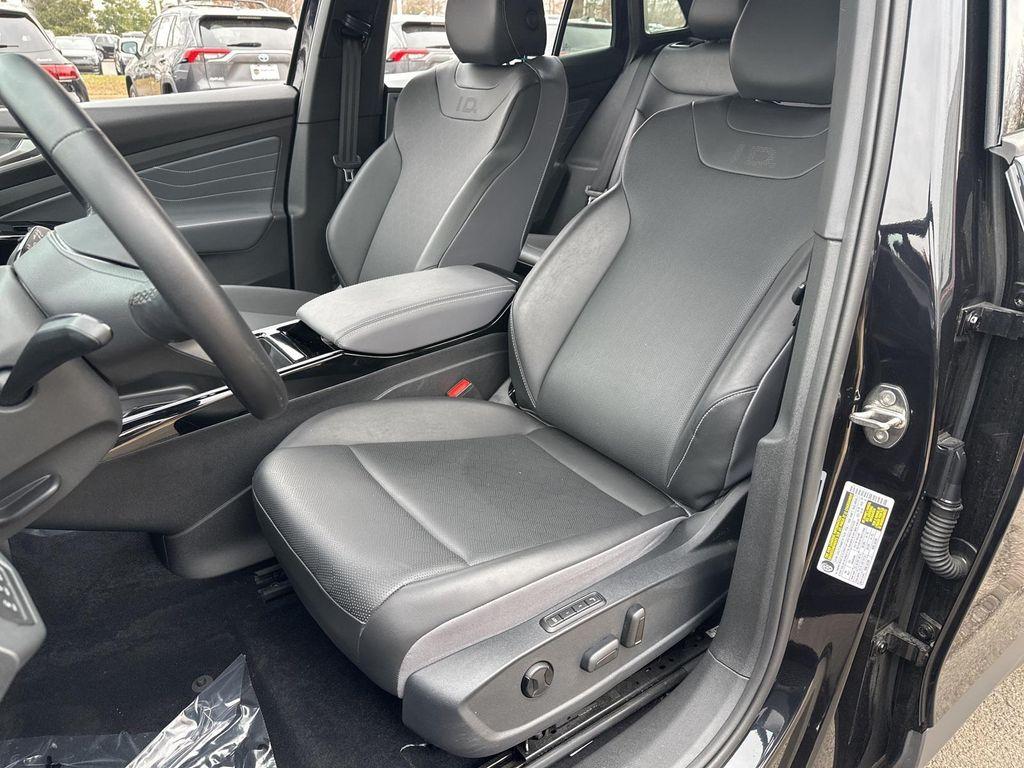 used 2023 Volkswagen ID.4 car, priced at $19,995