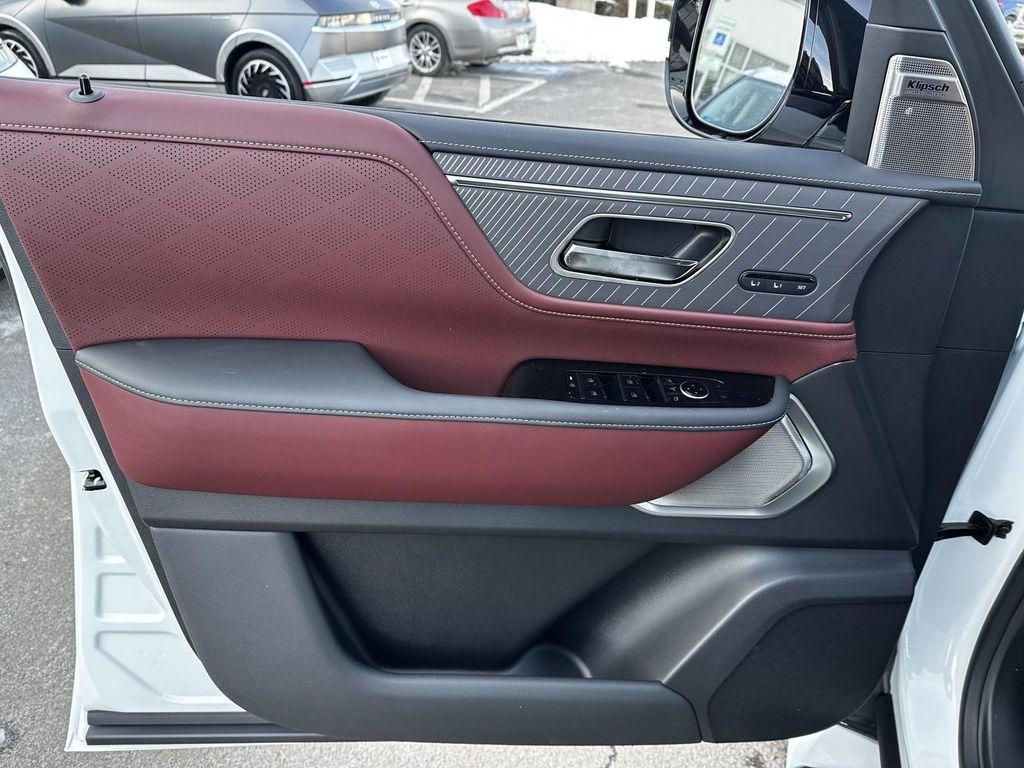 new 2026 INFINITI QX80 car, priced at $99,530