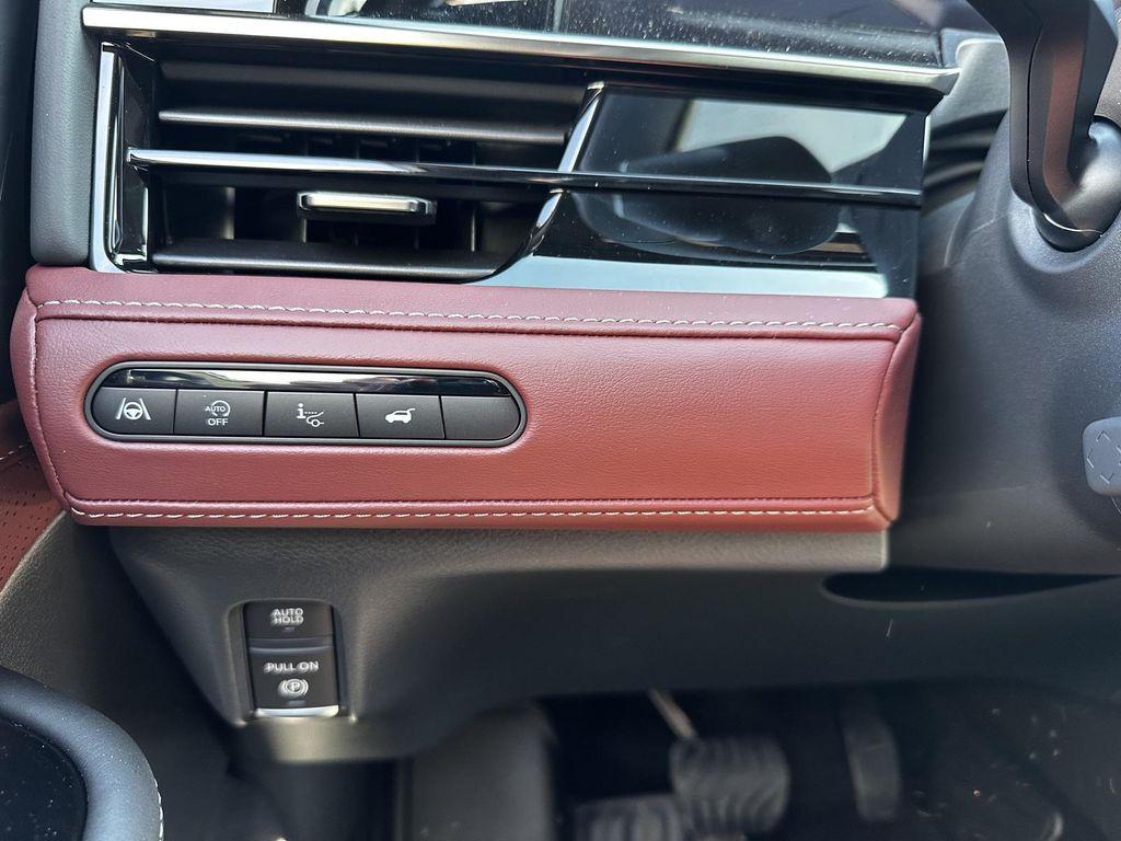 new 2026 INFINITI QX80 car, priced at $100,480