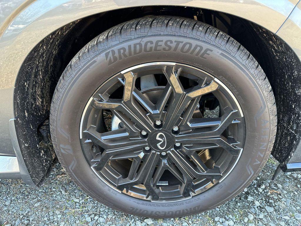 new 2026 INFINITI QX80 car, priced at $92,619