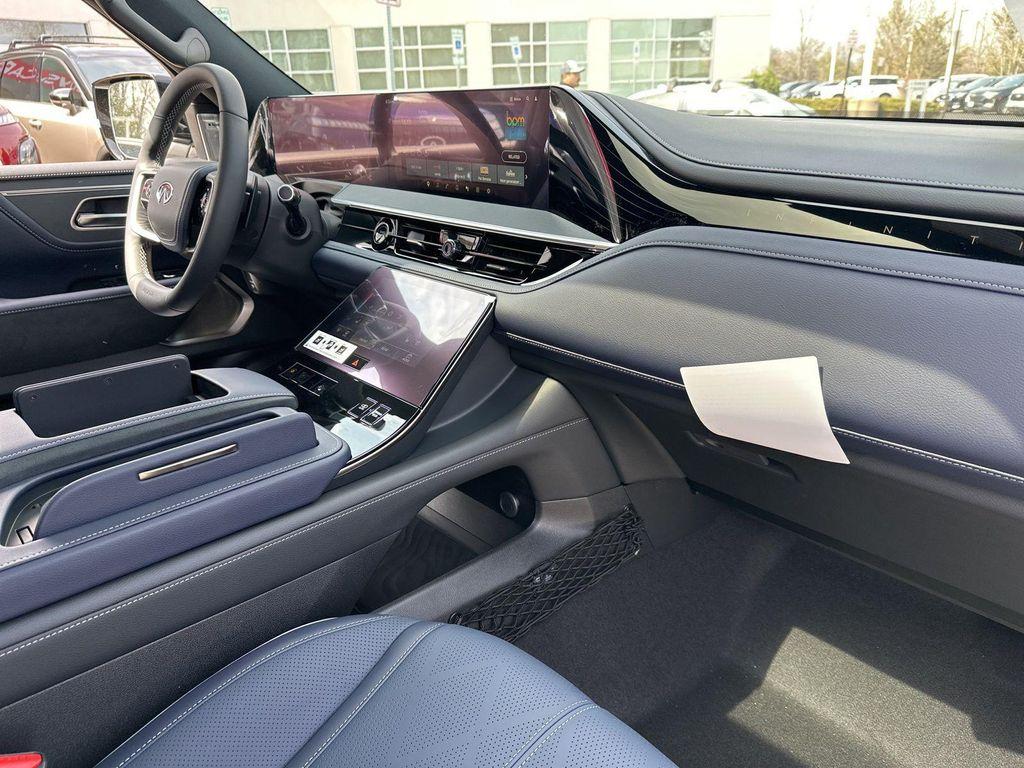 new 2026 INFINITI QX80 car, priced at $92,616