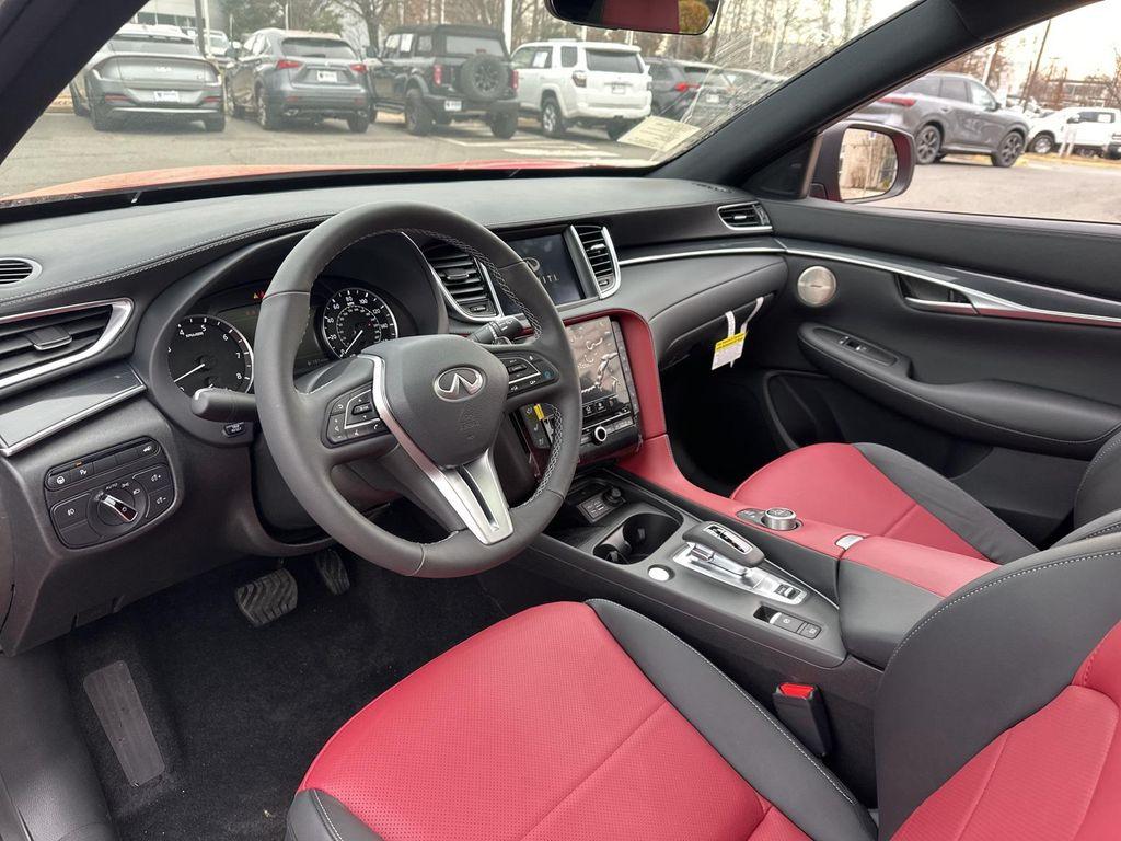 new 2025 INFINITI QX50 car, priced at $45,522
