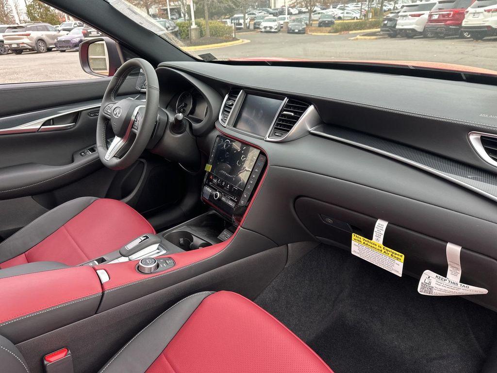 new 2025 INFINITI QX50 car, priced at $45,522