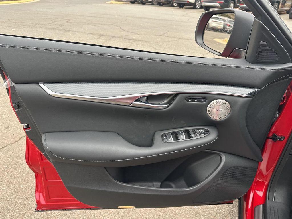 new 2025 INFINITI QX50 car, priced at $45,522