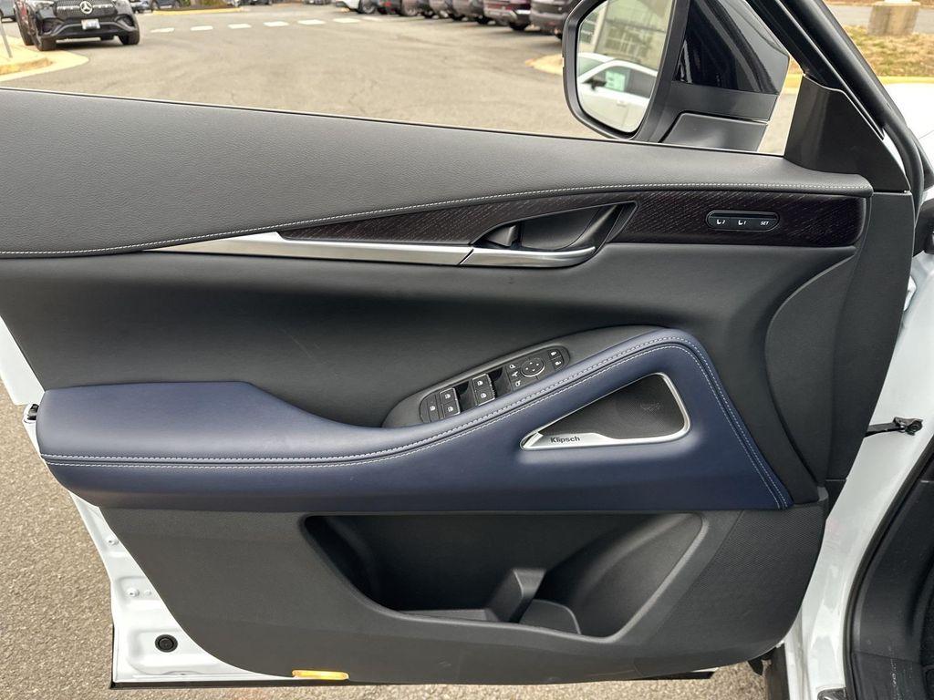 new 2026 INFINITI QX60 car, priced at $58,641