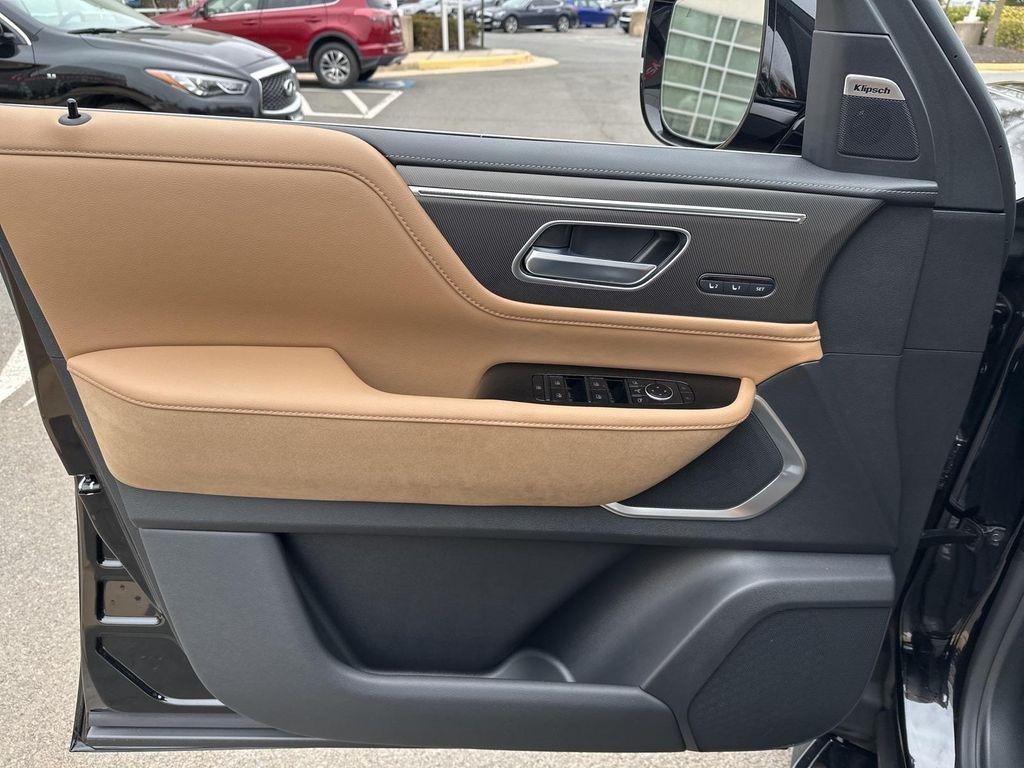 new 2026 INFINITI QX80 car, priced at $84,350