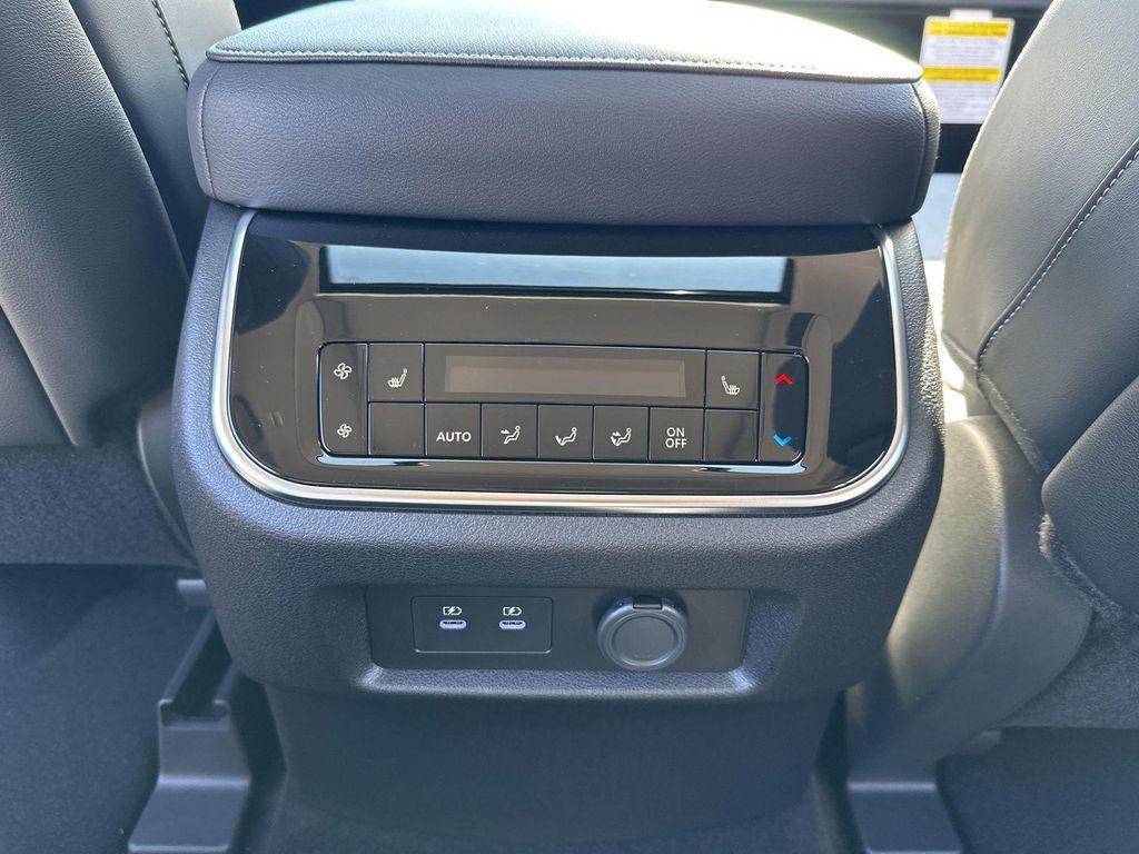 new 2026 INFINITI QX80 car, priced at $78,931