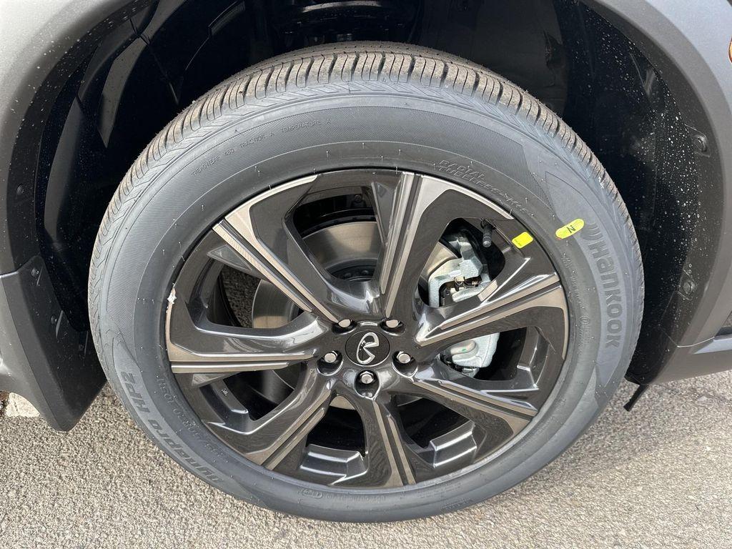 new 2026 INFINITI QX60 car, priced at $62,032