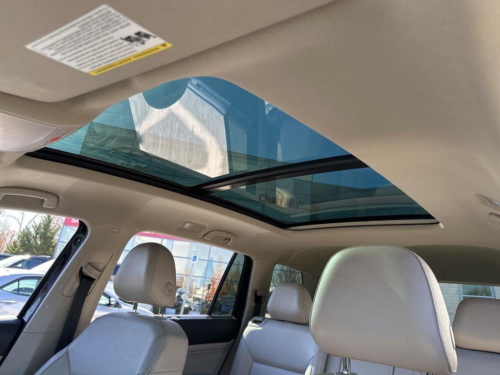 used 2018 Volkswagen Atlas car, priced at $15,000