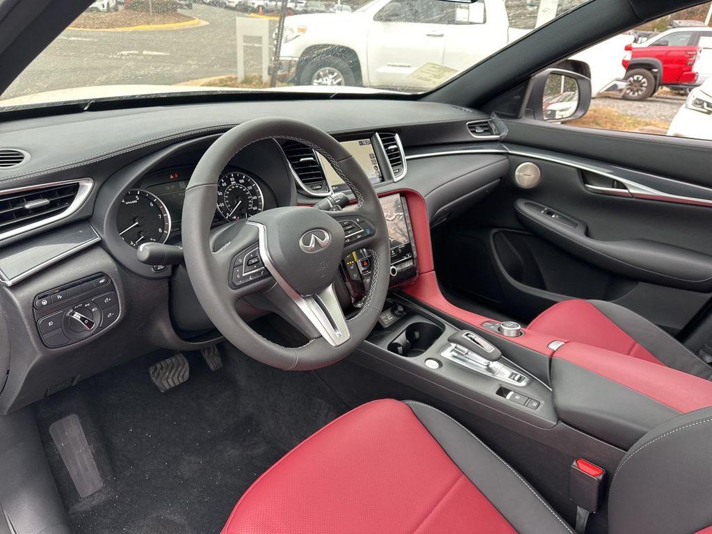 new 2025 INFINITI QX50 car, priced at $45,522