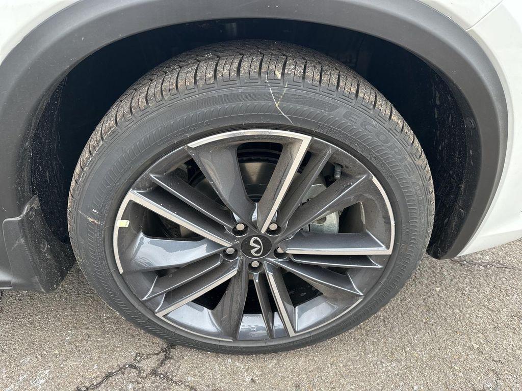 new 2025 INFINITI QX50 car, priced at $45,522