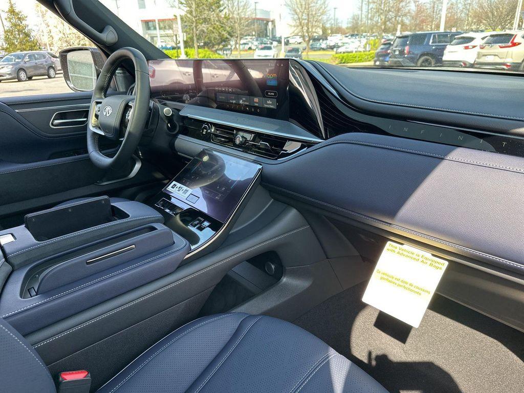 new 2026 INFINITI QX80 car, priced at $91,848