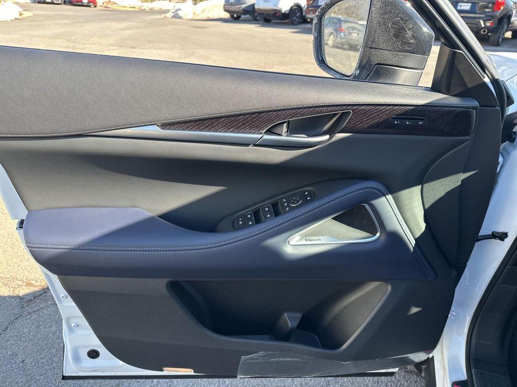 new 2026 INFINITI QX60 car, priced at $55,671