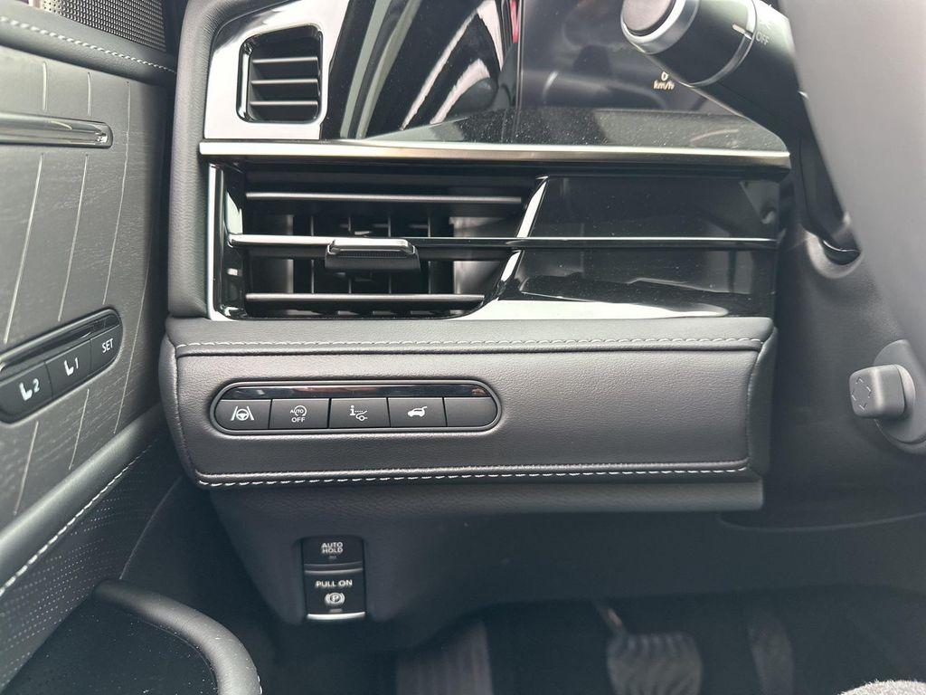 new 2026 INFINITI QX80 car, priced at $99,530