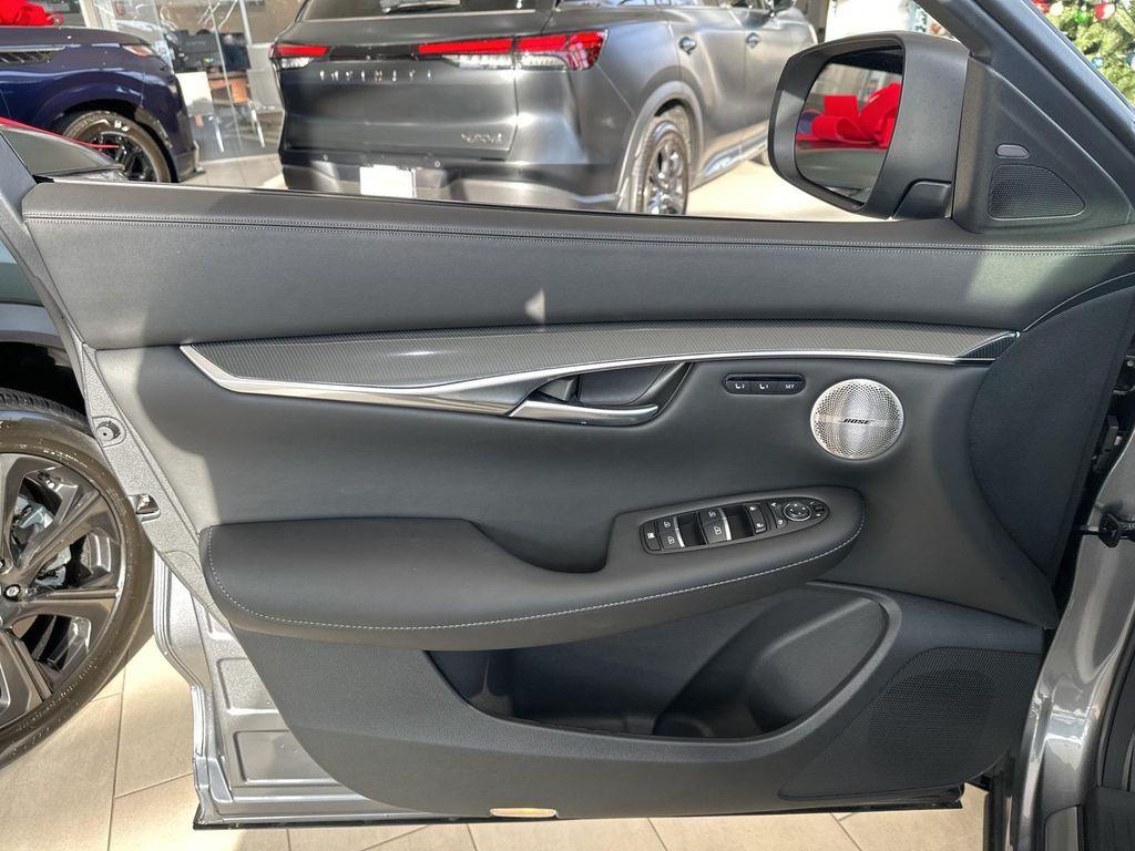 new 2025 INFINITI QX50 car, priced at $44,658