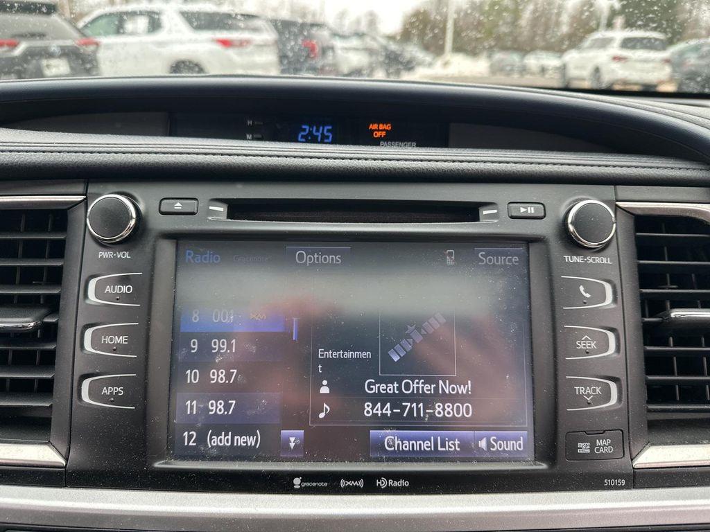 used 2016 Toyota Highlander car, priced at $17,650