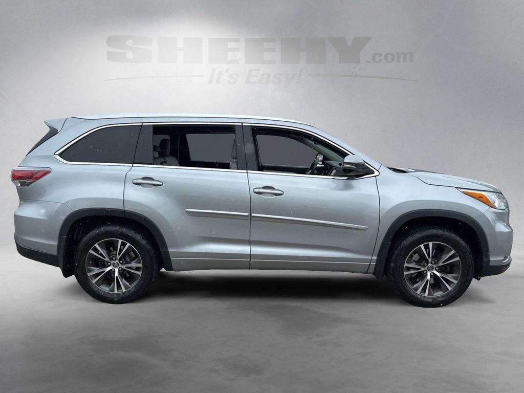 used 2016 Toyota Highlander car, priced at $17,650