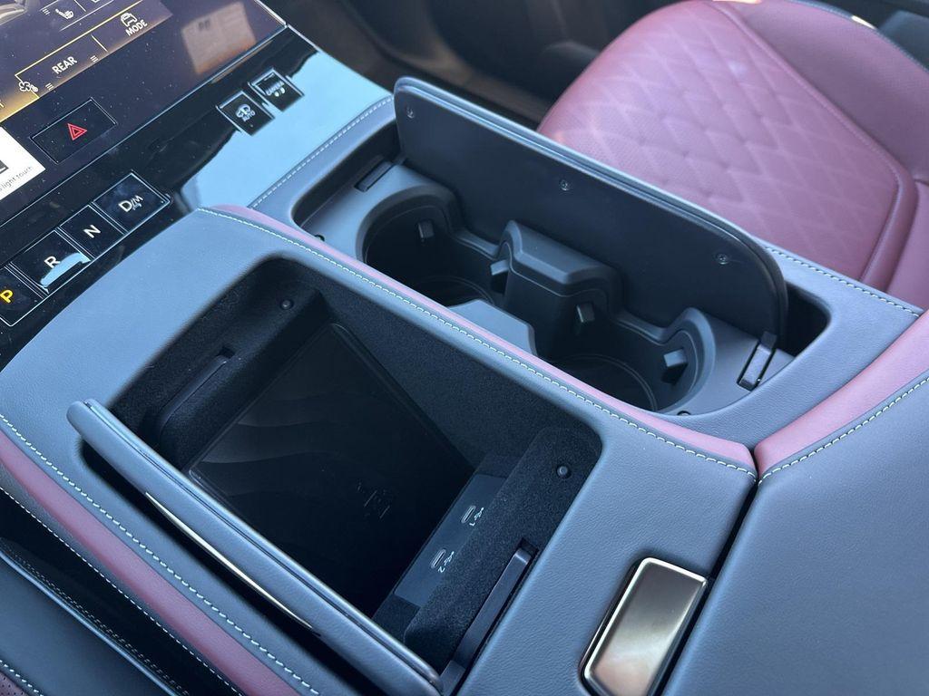 new 2026 INFINITI QX80 car, priced at $100,674