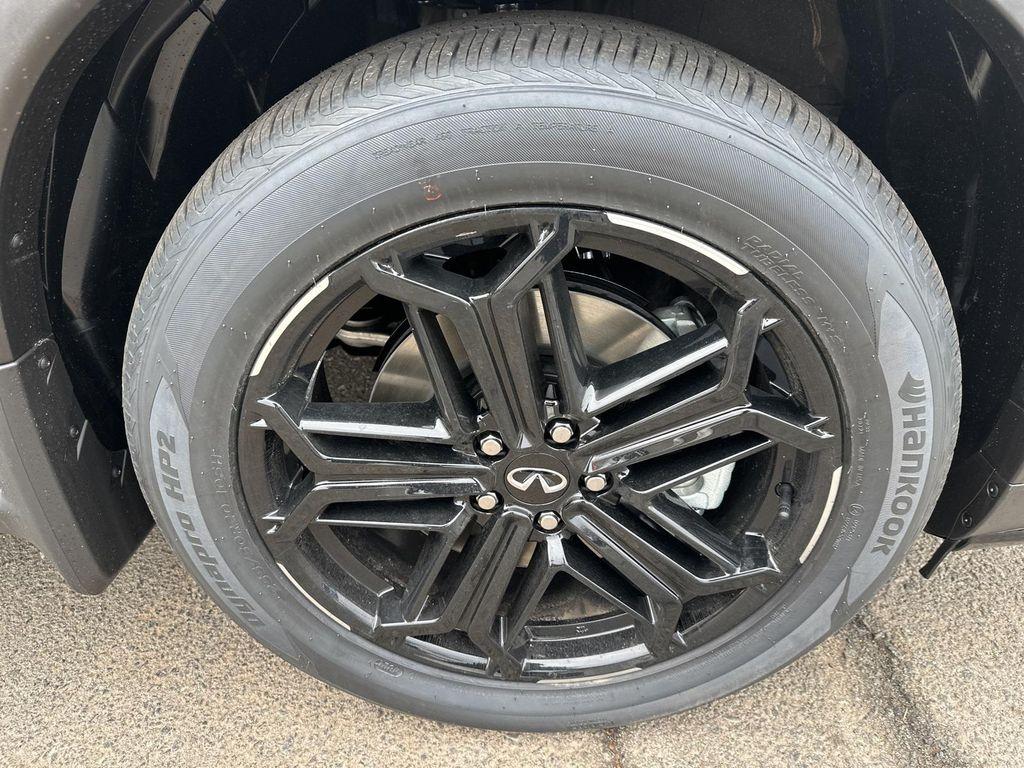 new 2026 INFINITI QX60 car, priced at $55,477