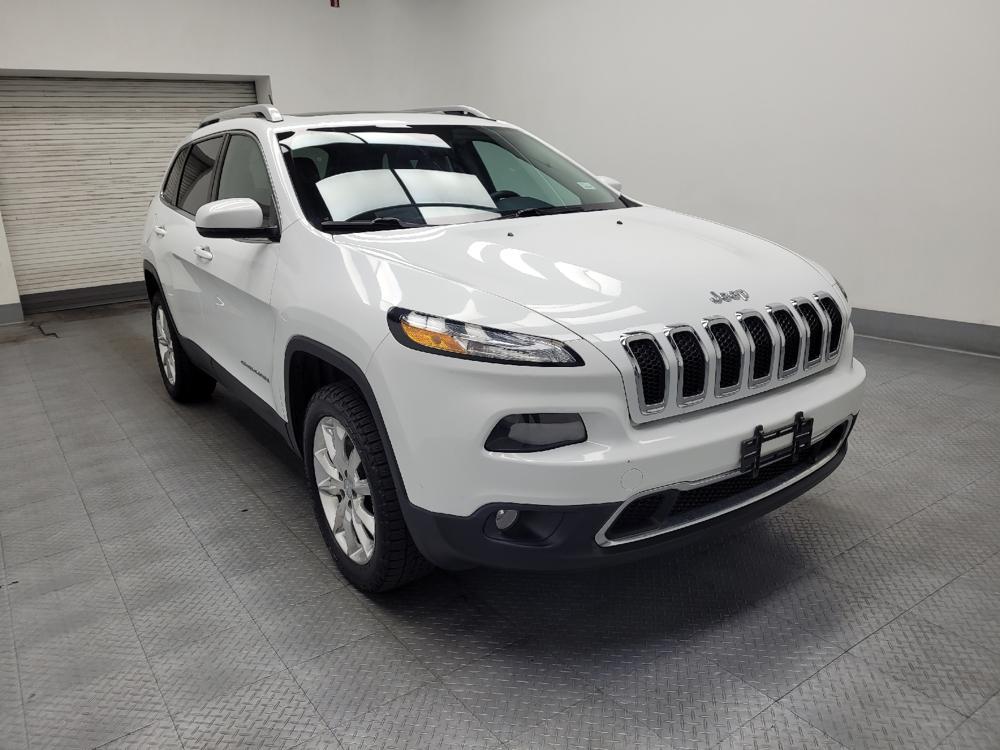 used 2015 Jeep Cherokee car, priced at $15,495