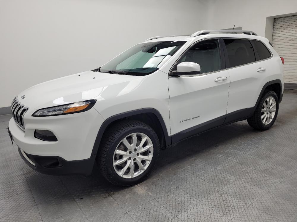 used 2015 Jeep Cherokee car, priced at $15,495