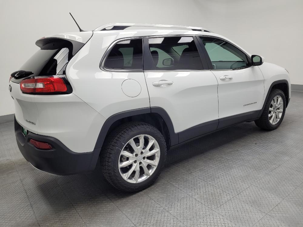 used 2015 Jeep Cherokee car, priced at $15,495